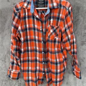 Bogari Orange Plaid flannel Shirt Sasquatch logo Forks Washington size L